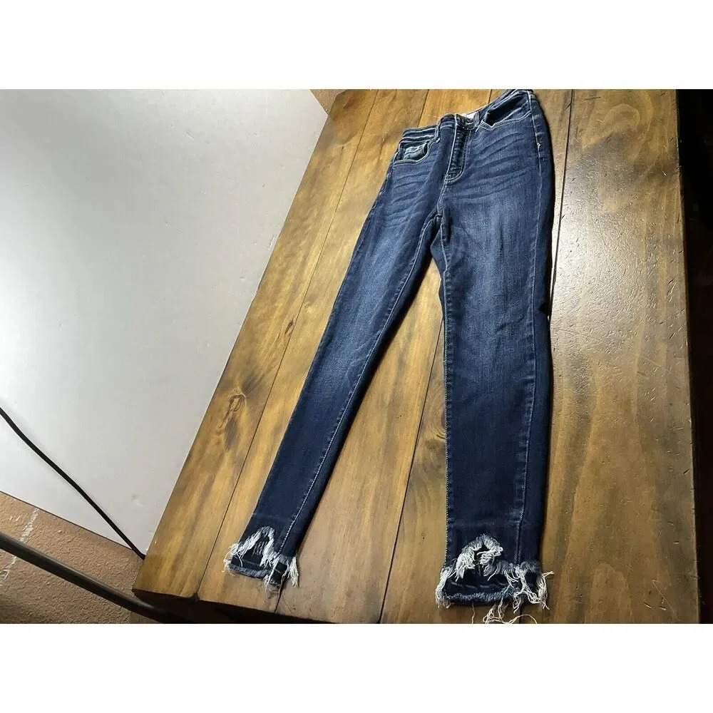 KANCAN Women’s Jeans Estilo Raw Hem Size 3/25 Blue 5-Pocket